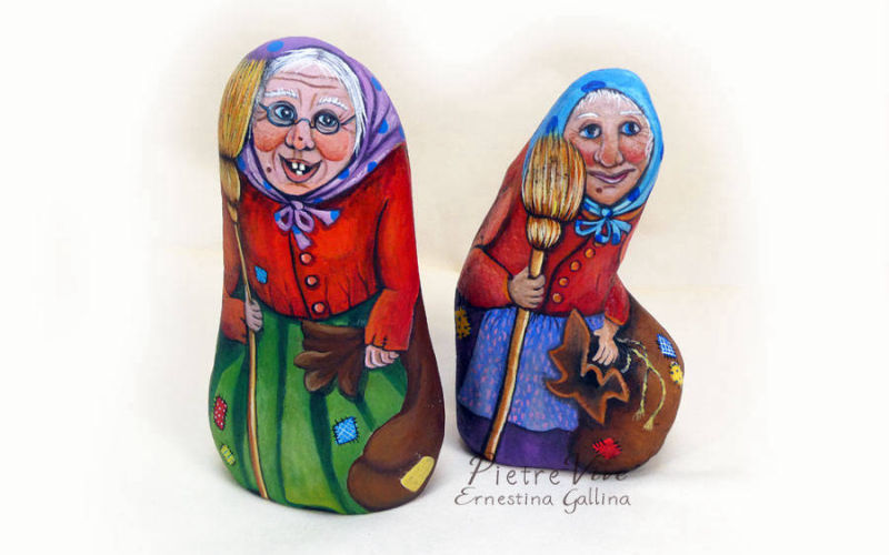 befana sasso dipinto natale 